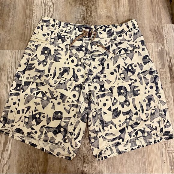 Patagonia Other - 🔥HP🔥 Patagonia Cargo Shorts/Swim Trunks Abstract Pattern Navy/Cream Men’s 36